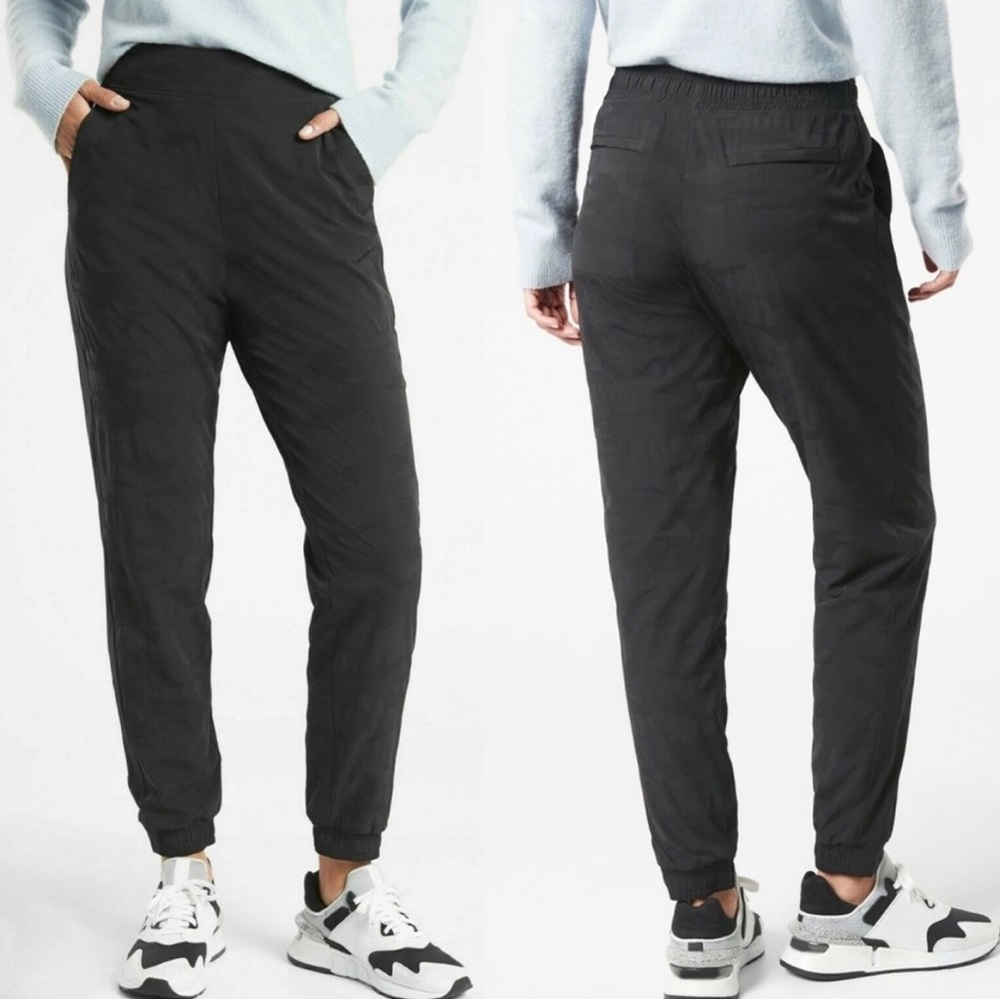 Athleta Brooklyn Textured Lined Joggers, Black Camo